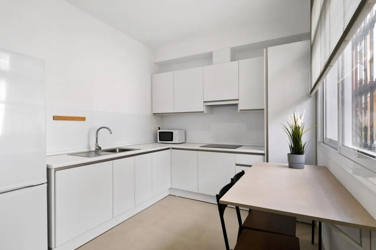 Comfy Centre Apartment In Malaga Spain